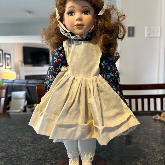 Selection of vintage Porcelain dolls. - Picture 7 of 14